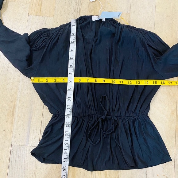 Aritzia Wilfred black tie blouse - Picture 5 of 11